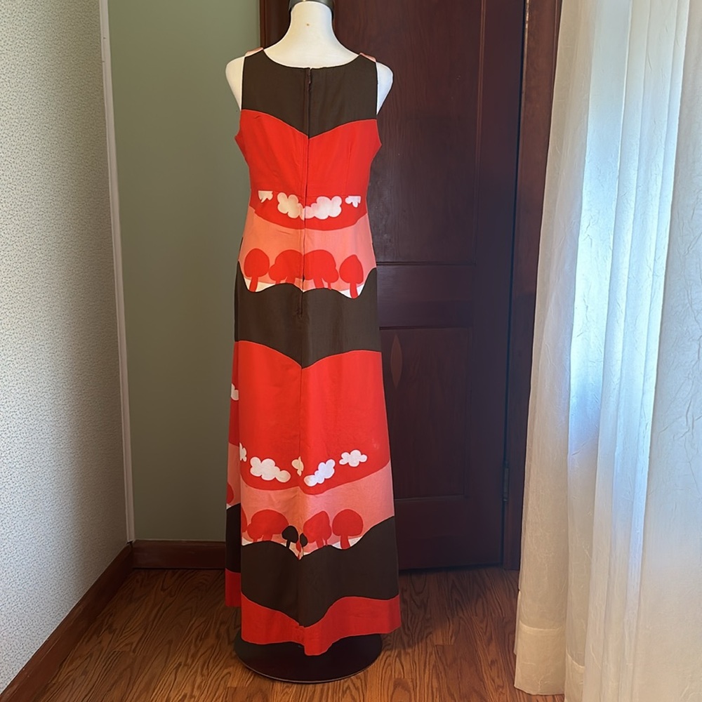 VINTAGE Red and Brown Clouds and Trees Dress, Size 40 (L) - Picture 5 of 7